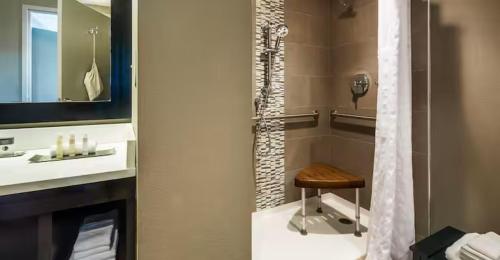 doubletree by hilton hotel largo washington dc