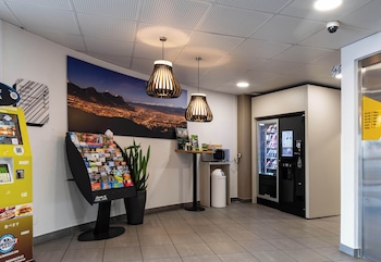 B&B Hotel Grenoble Centre Verlaine,Isère>>Grenoble,2 star