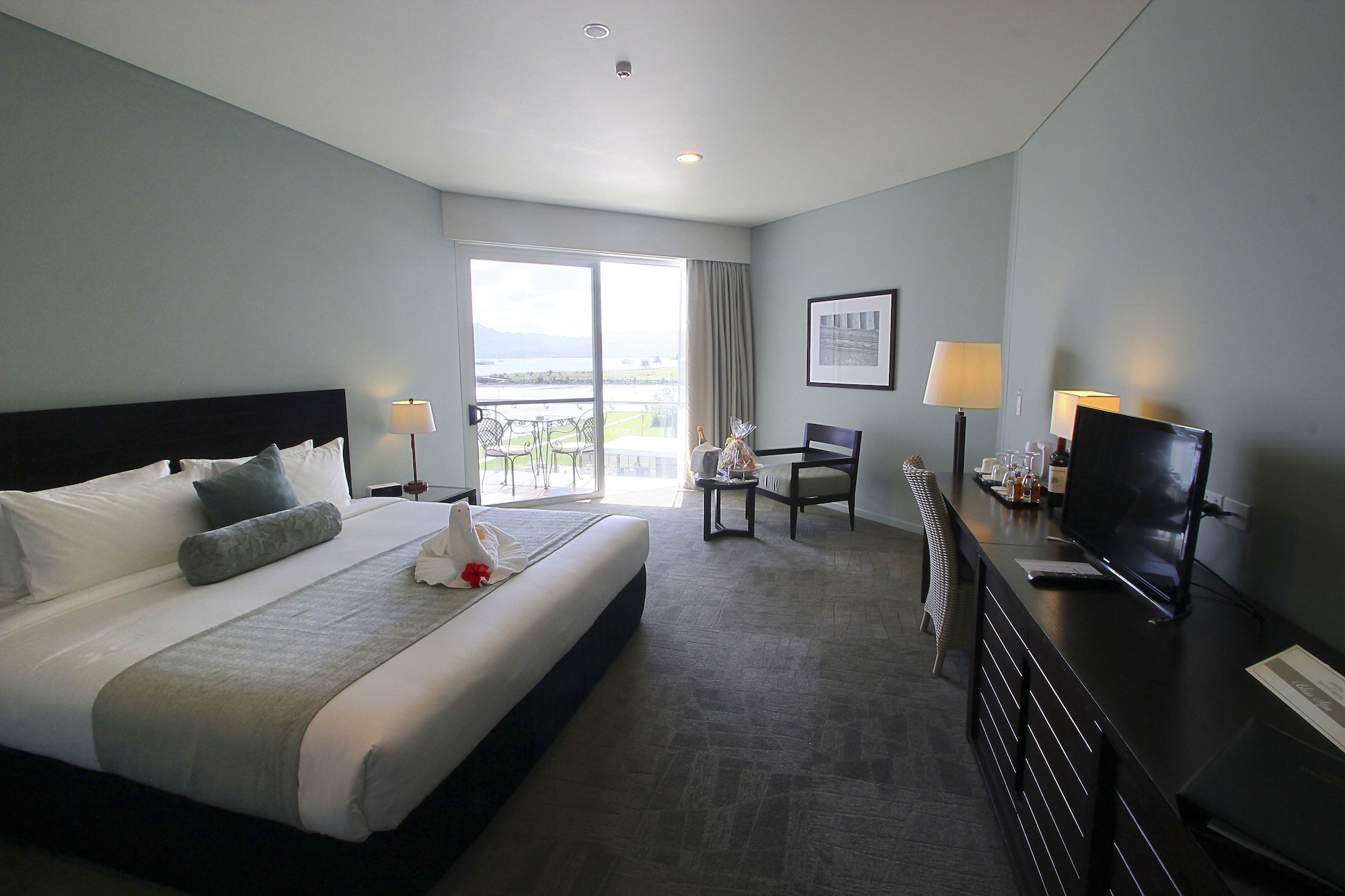 grand pacific hotel fiji