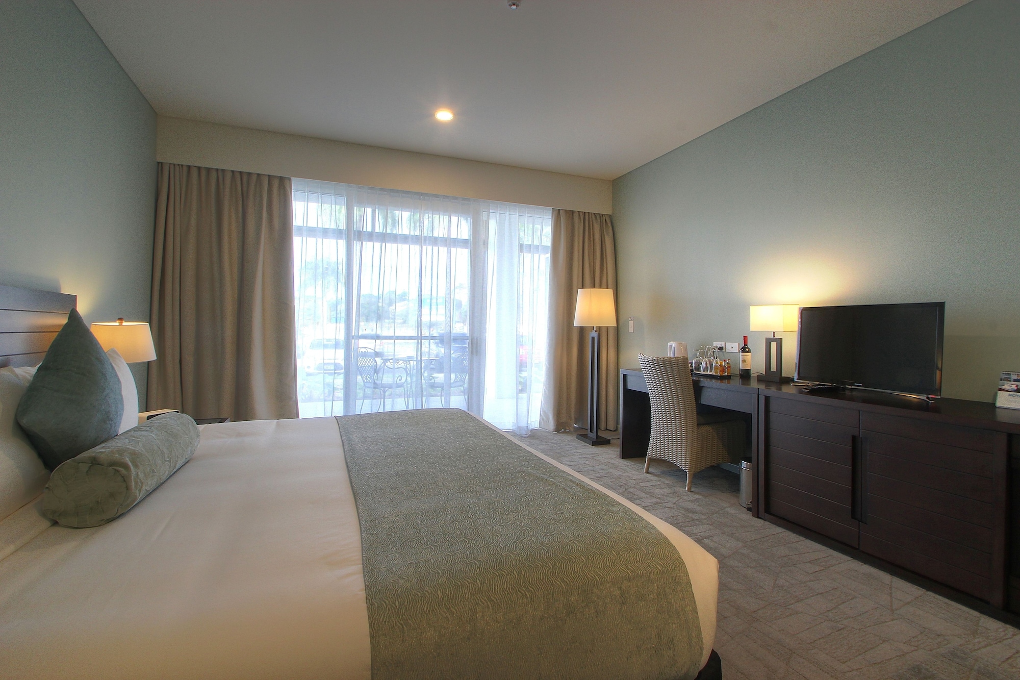 grand pacific hotel fiji
