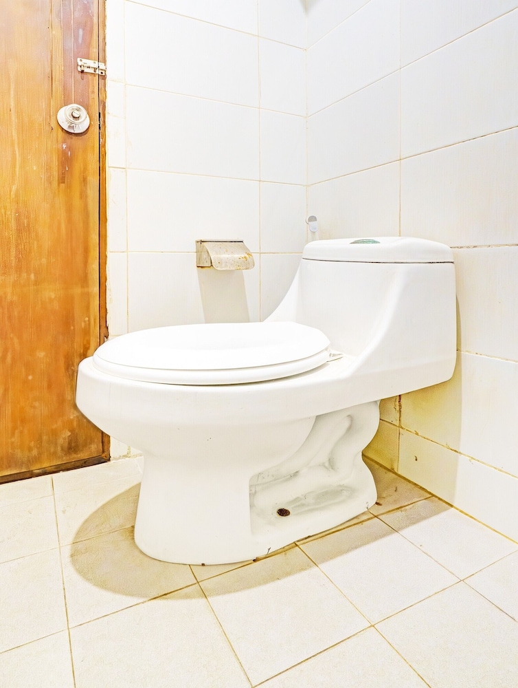 spot on 89962 perfect class hotel