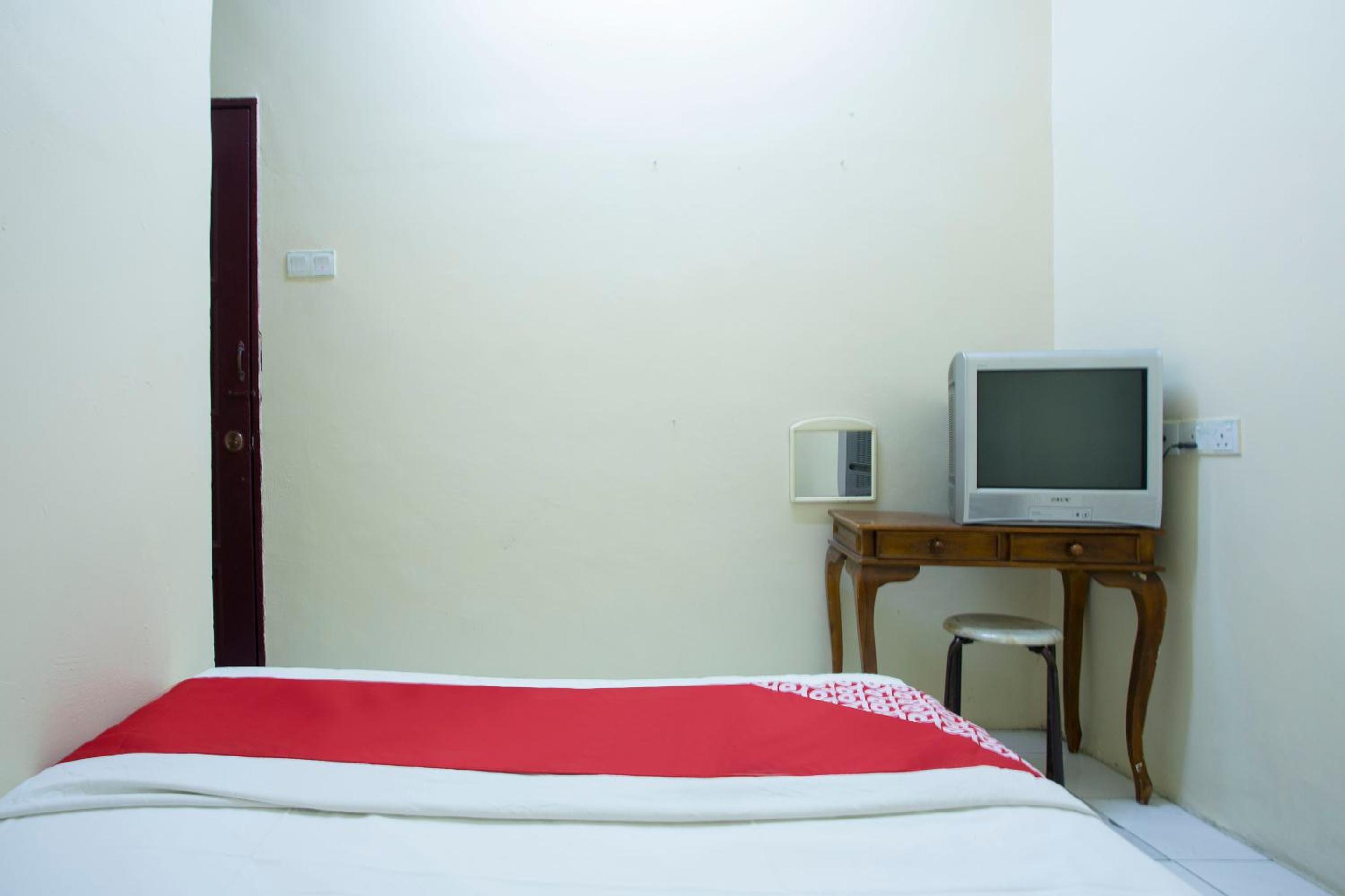 spot on 89962 perfect class hotel