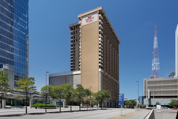 Crowne Plaza Hotel Dallas Downtown, An Ihg Hotel,Near Dallas World Aquarium,3 star