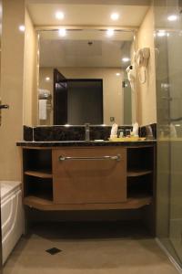 savannah resort hotel