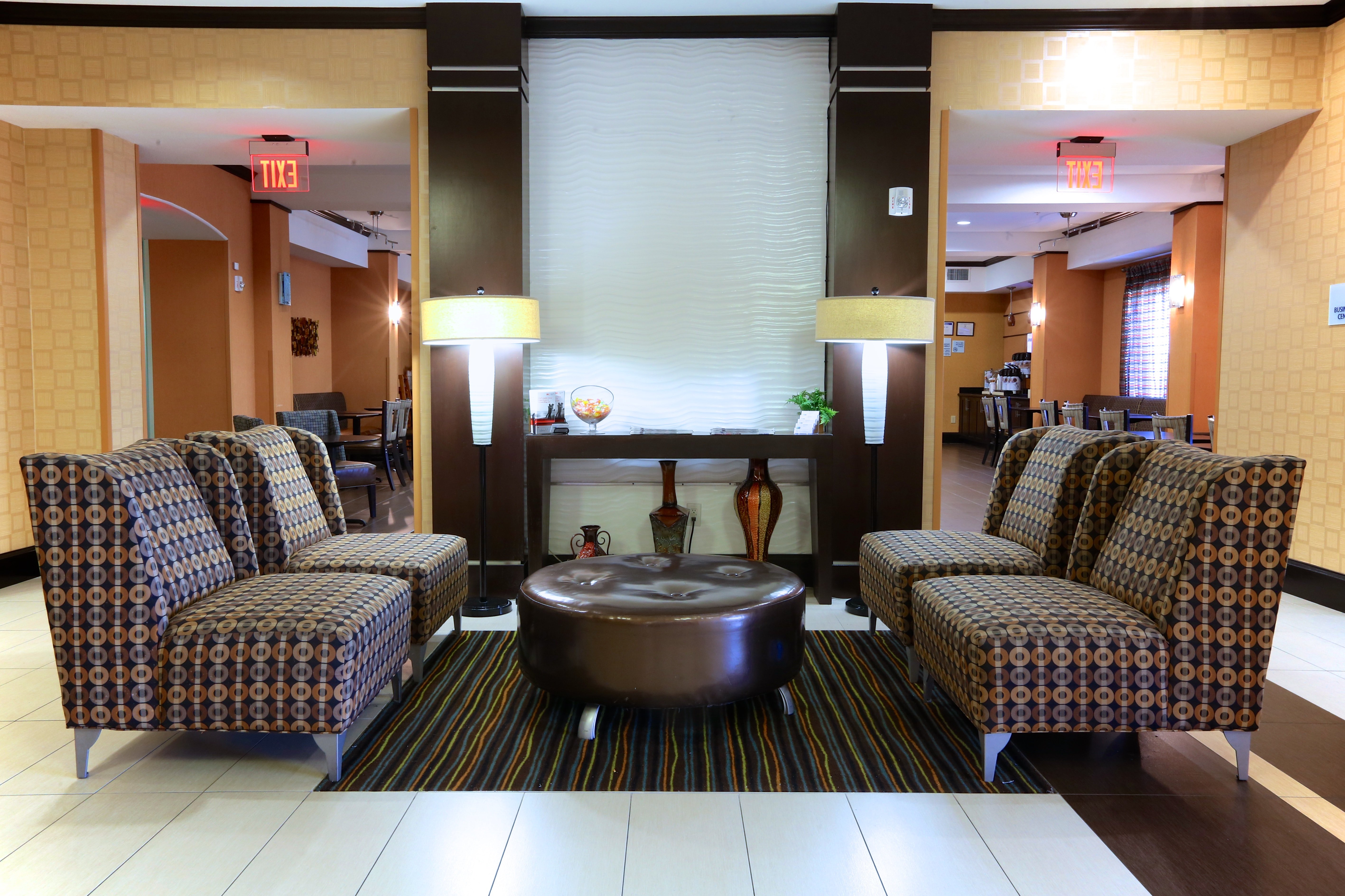 holiday inn express hotel and suites dallas west by ihg