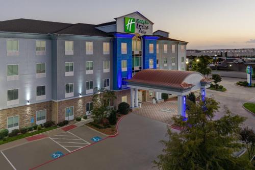 holiday inn express hotel and suites dallas west by ihg