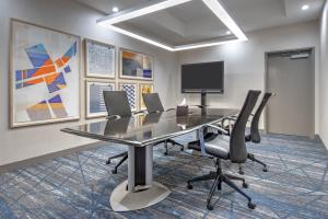 holiday inn express hotel and suites dallas west by ihg