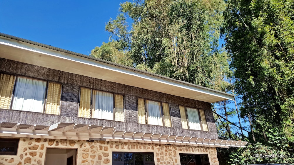 mountain lodge