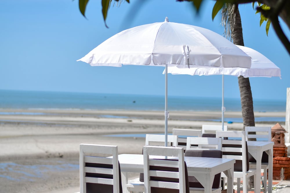 sea memories white sand beach hotel