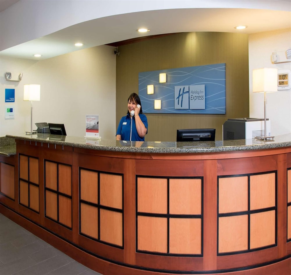 holiday inn express hotel and suites danville by ihg