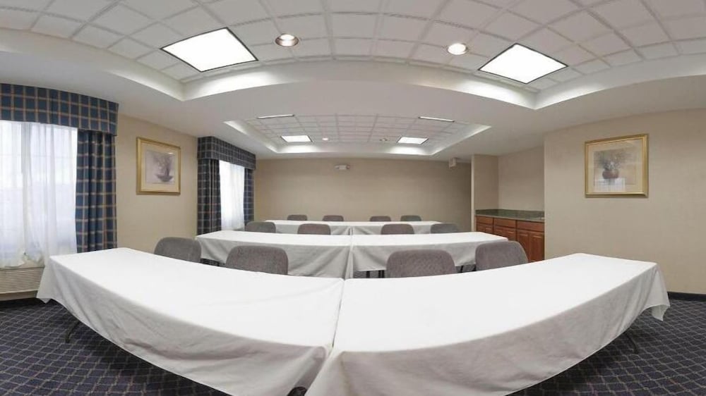 holiday inn express hotel and suites danville by ihg