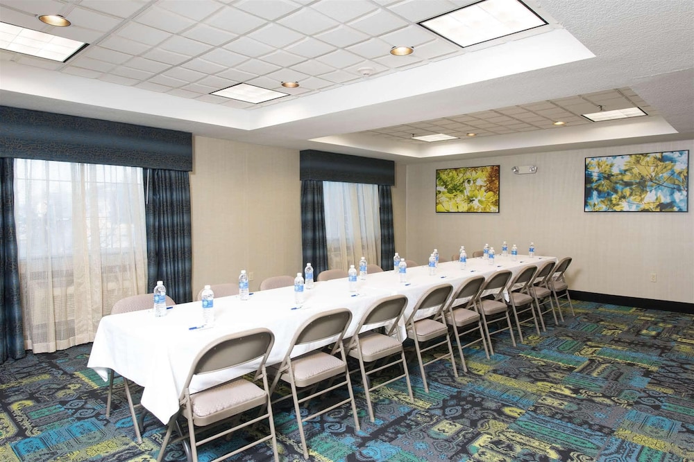 holiday inn express hotel and suites danville by ihg