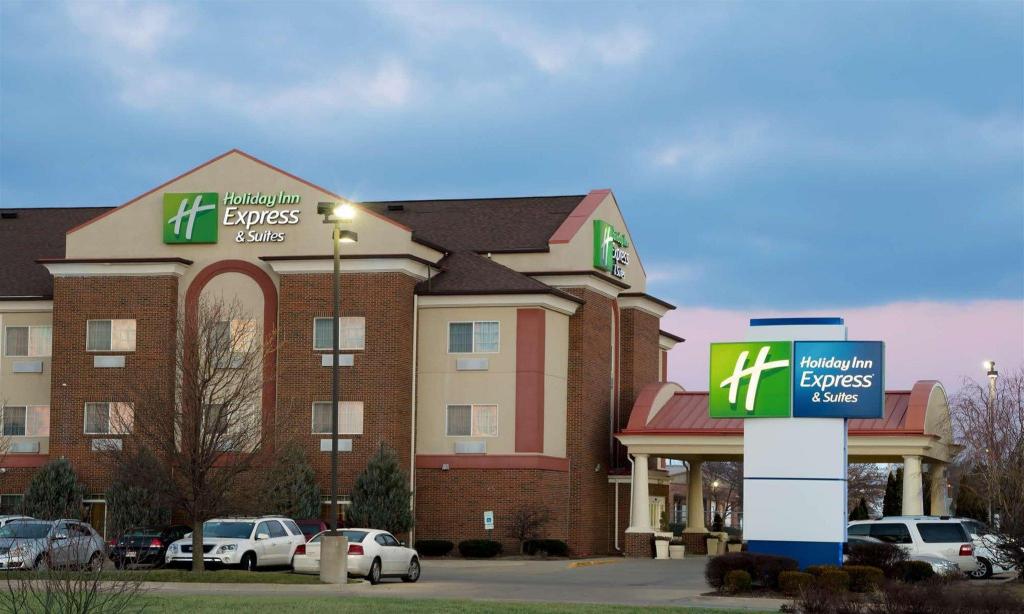 holiday inn express hotel and suites danville by ihg