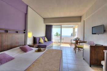 porto angeli beach resort hotel
