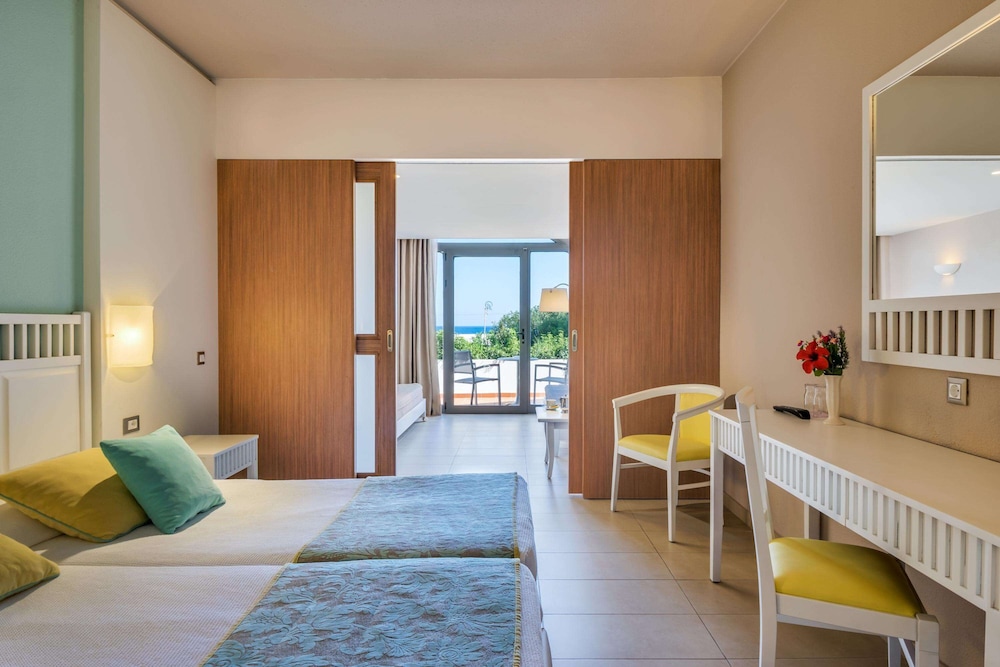 porto angeli beach resort hotel