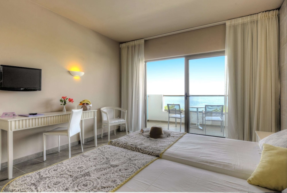 porto angeli beach resort hotel