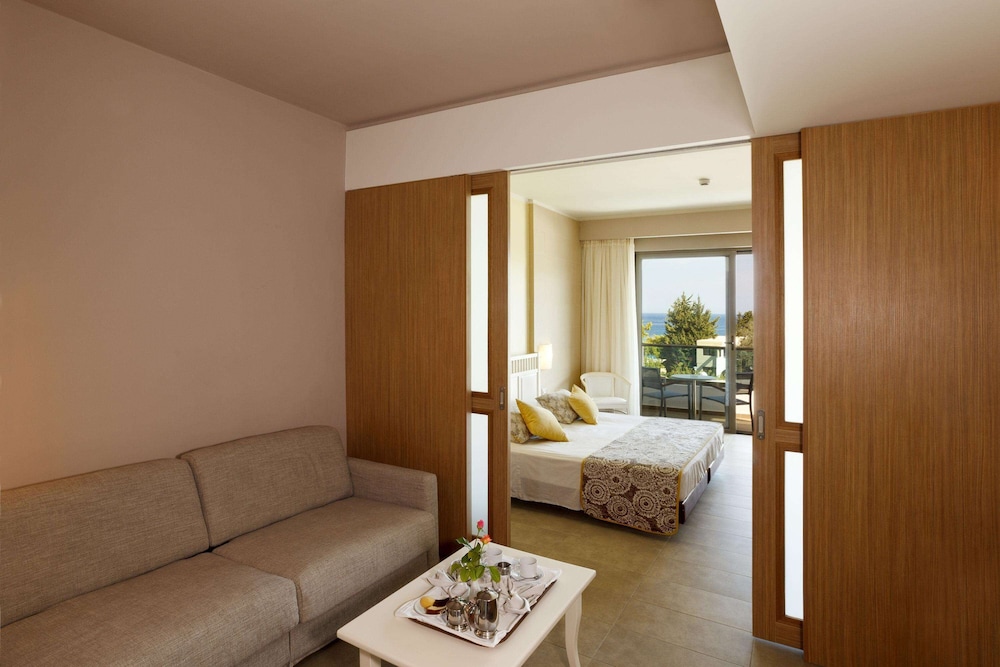 porto angeli beach resort hotel