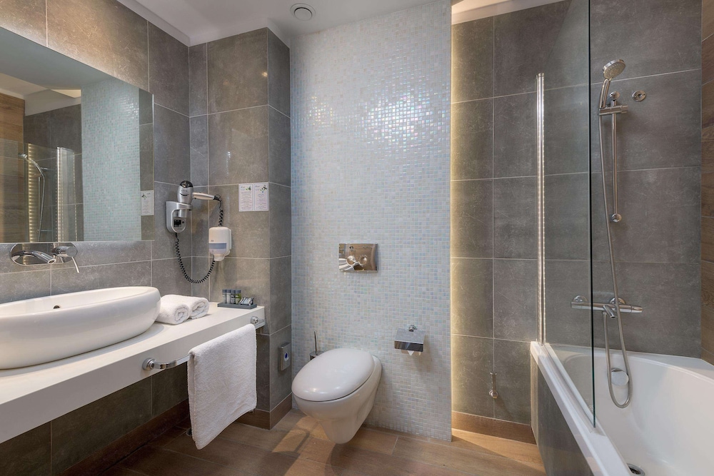 porto angeli beach resort hotel