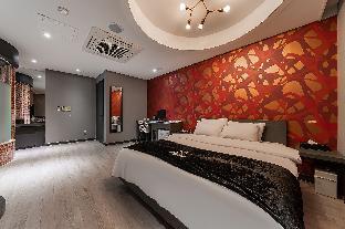 ever tourist hotel