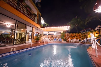 ideal villa hotel