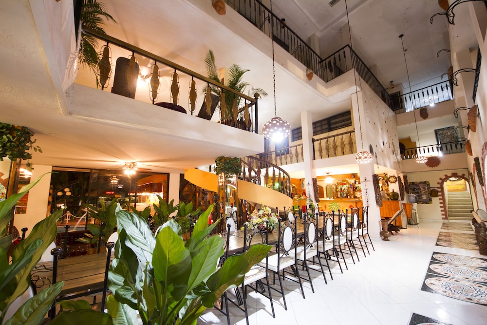 ideal villa hotel