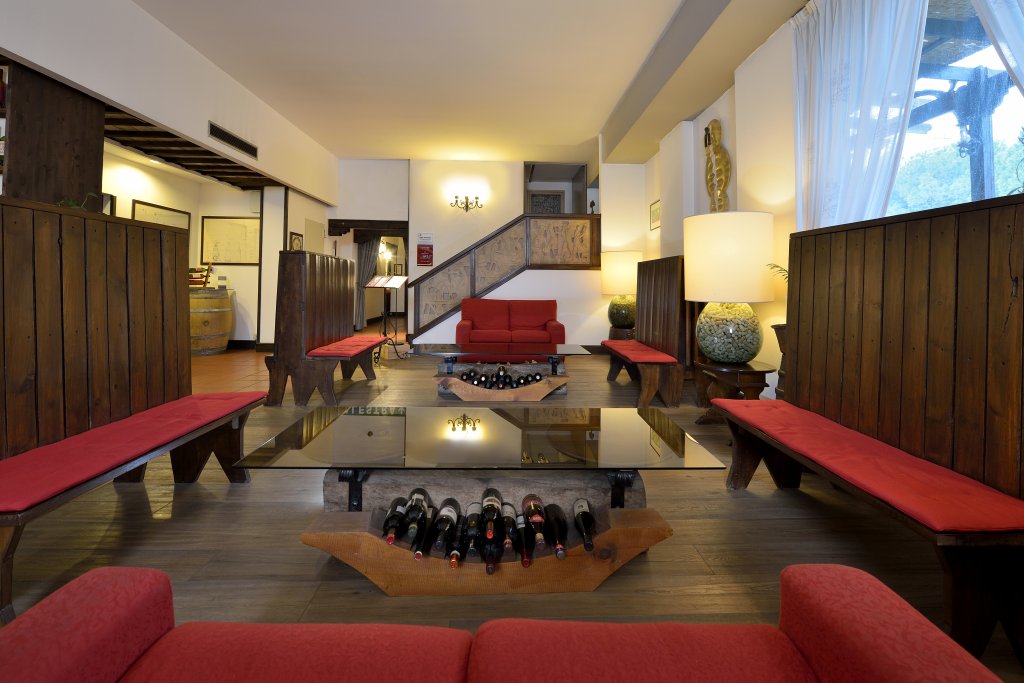 Hotel Giò Wine E Jazz Area,Near Oratorio Di San Bernardino,4 star