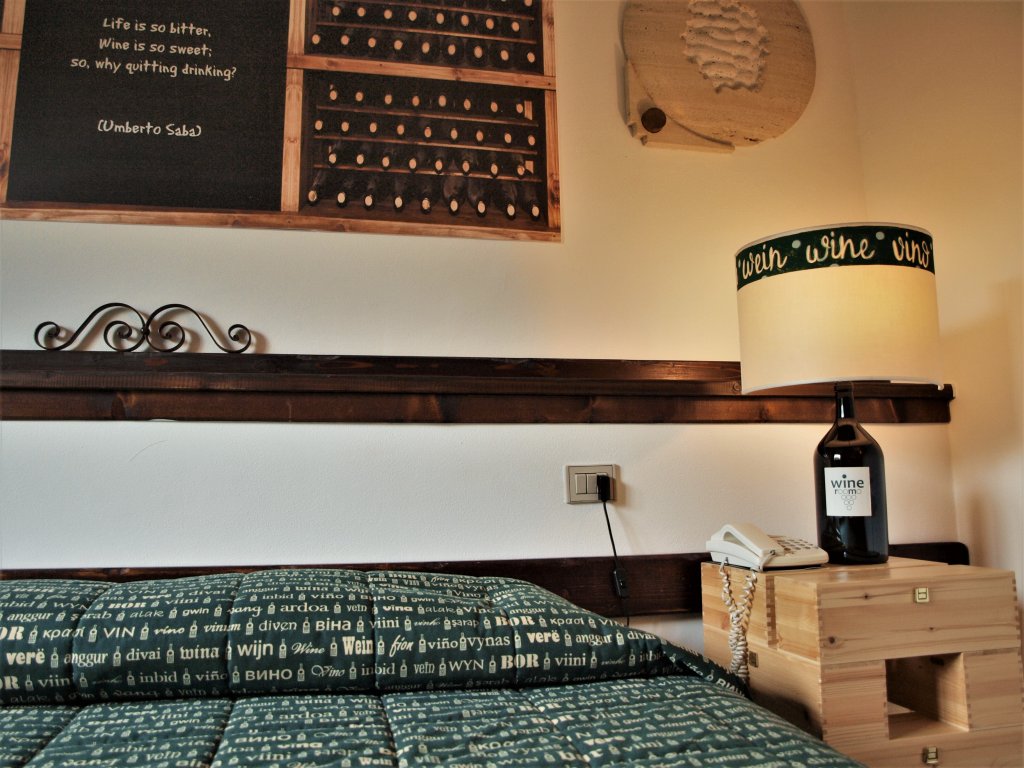 Hotel Giò Wine E Jazz Area,Near Oratorio Di San Bernardino,4 star