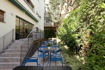 lily and bloom hotel