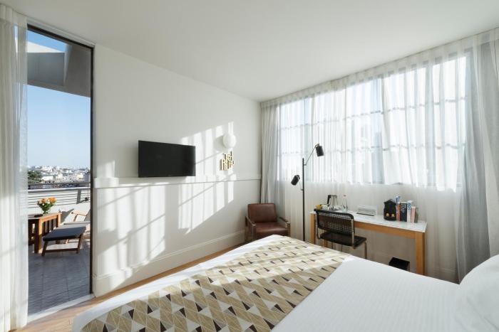 lily and bloom hotel