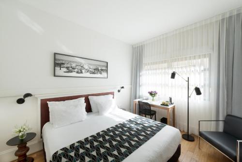 lily and bloom hotel