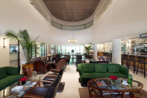 lily and bloom hotel