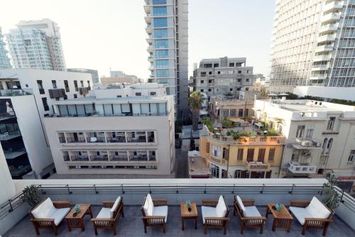 lily and bloom hotel