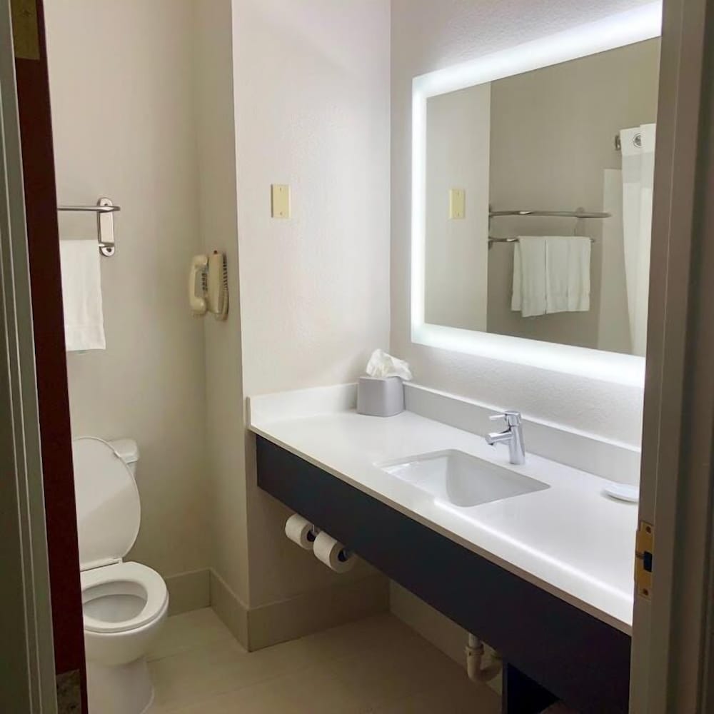 holiday inn express hotel and suites decatur by ihg