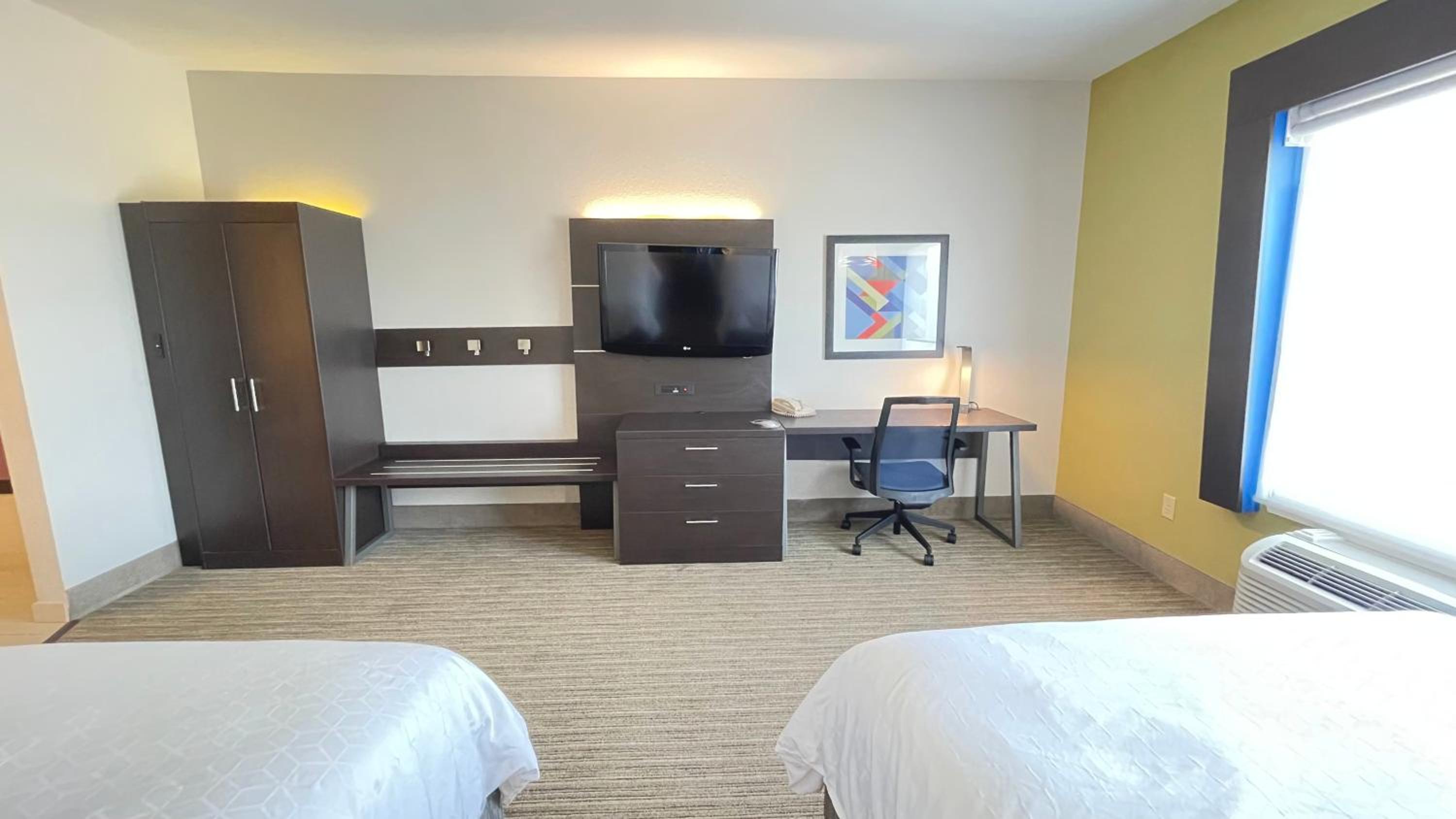 holiday inn express hotel and suites decatur by ihg