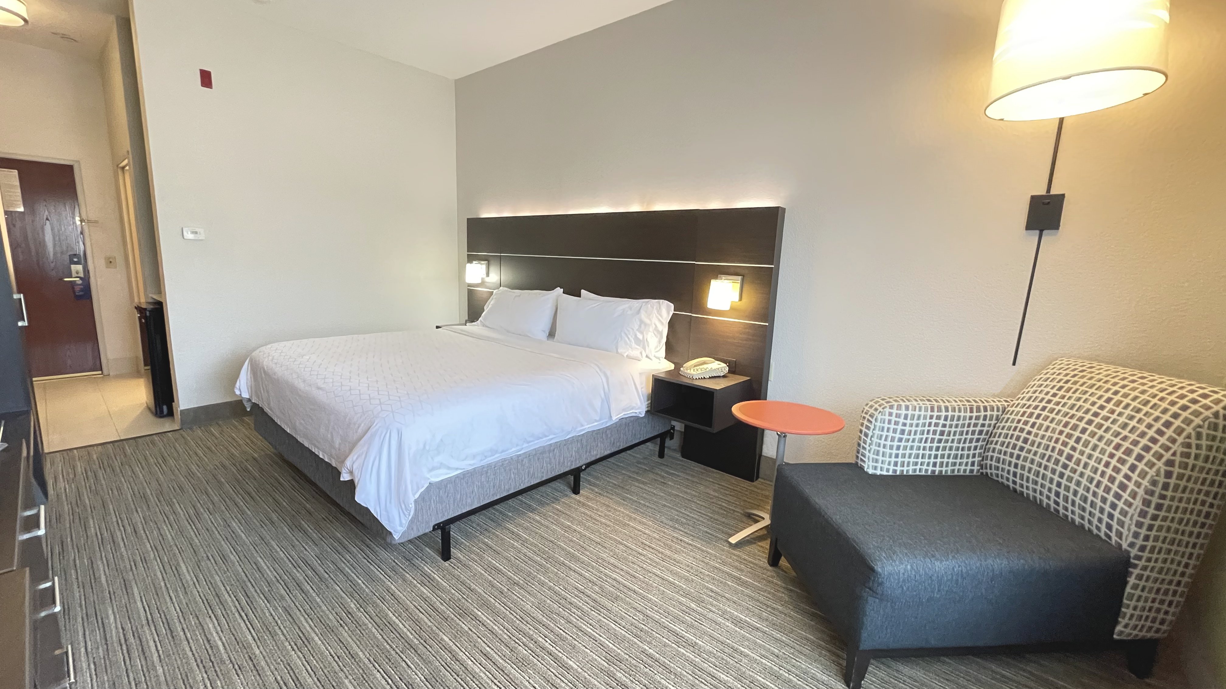 holiday inn express hotel and suites decatur by ihg