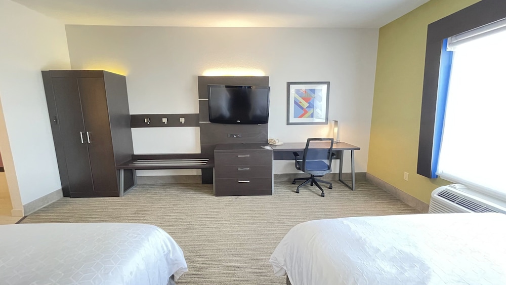 holiday inn express hotel and suites decatur by ihg