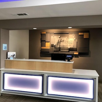 Holiday Inn Express Hotel & Suites Decatur By Ihg,Texas>>Decatur,3 star