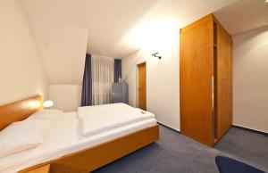 select hotel silence garden koln
