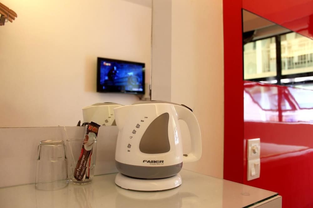 time hotel kuchai lama