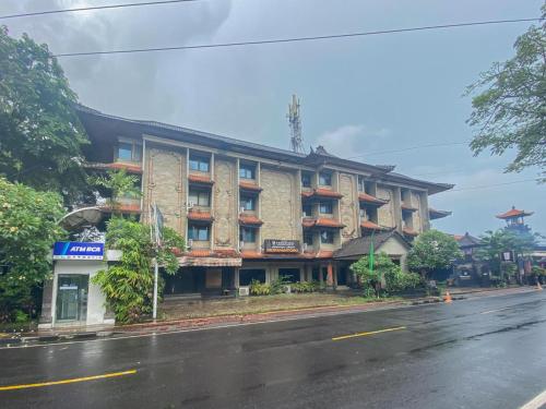 taman suci hotel