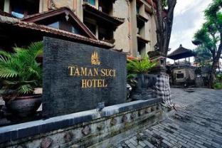 taman suci hotel