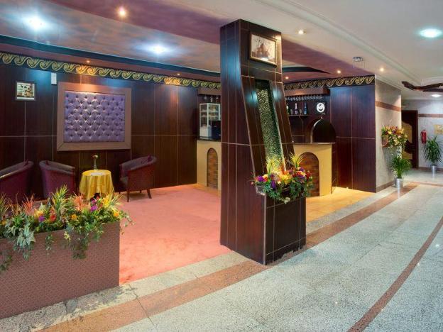al farhan hotel suites exit 15