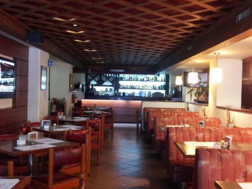 hotel roble