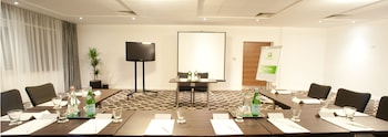 holiday inn derby riverlights an ihg hotel