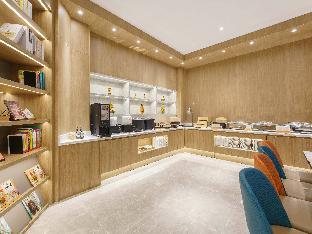 Hanting Hotel Dashiqiao Hada Middle Road,,2 star