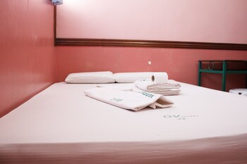 gv hotel baybay