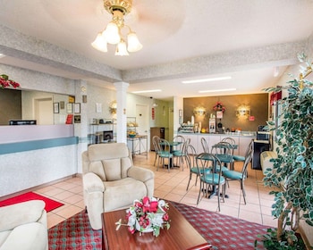 Econo Lodge Dothan,Houston>>Dothan,2 star