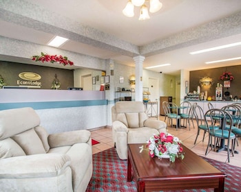 Econo Lodge Dothan,Houston>>Dothan,2 star