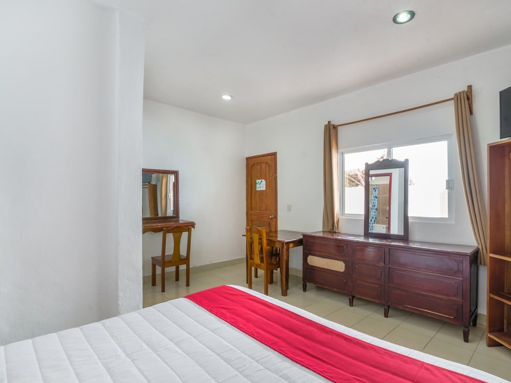 Oyo Hotel Palma Real,Coba>>Cancun,3 star