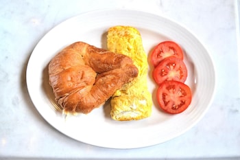 Meson Del Alferez Coatepec,Teocelo>>Coatepec,4 star